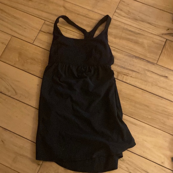 Lululemon,size 2,black. - Picture 1 of 2